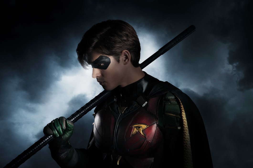 TITANS_ROBIN-First-Look-Final